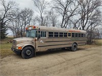 1998 International 3800 T444E School Bus