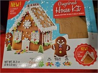NEW Gingerbread House Kit, w/Candy