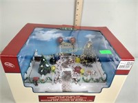 Lemax, Christmas village, Lighted Village front