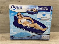 Aqua luxury recliner pool float