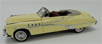 1949 Buick Roadmaster 1/24 die cast car,