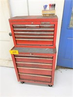 CRAFTSMAN ROLLING TOOL CHEST w/ CONTENTS