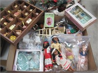 doll house furnishings -sm. dolls minis