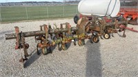 Glencoe 3 pt, 6row cultivator.