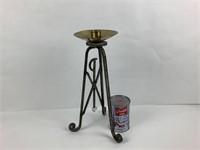 Chandelier de table à trépied et ambout laiton