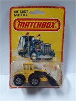 Vintage Matchbox no.29 Shovel Nose Tractor
