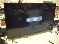 48in. Vizio Flat Screen Smart TV w/remote