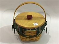 1994 Longaberger Jingle Bell Basket w/ Liner