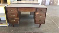 2 Desk 1 Wooden & 1 Metal