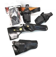 Assorted lot of gun holsters