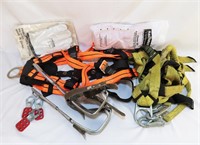 Safety Harnesses & Tree Climbing Gear
