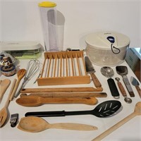 Various kitchen gadgets