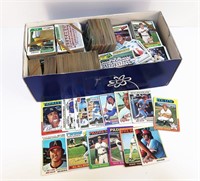 Large lot of 1970's Baseball Cards