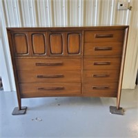 Broyhill Emphasis MC Highboy Dresser