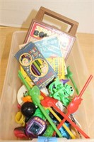 SMALL BOX LOT OF TOYS