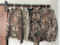 (5) Long Sleeve Fleece & Mix of Hunting Jackets