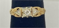 14k Gold & Diamond Ring Size 5