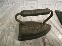 Vintage Cast Iron Sad Iron