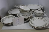 25 pieces Towne House China