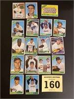 17 Giants Baseball Cards