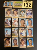 18 Cubs Baseball Cards