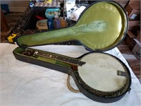 VEGA Banjo Style M with case