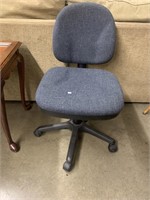 ROLLING CLOTH OFFICE CHAIR