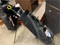 FULL SET OF DUNLOP CLUBS WITH DRIVERS/ PUTTER