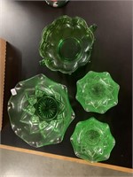 8 PIECES OF GREEN GLASS