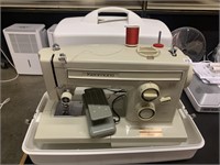 KENMORE SEWING MACHINE AND CASE