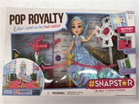 Pop Royalty Doll Set