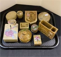 Assorted tray lot of Indian marble trinket