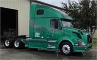 2005 Volvo VNL