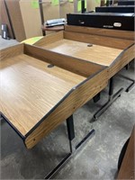 Woodgrain Rolling Computer Table 50" x 32"