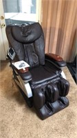 BM-EC06C Deluxe Massage Chair