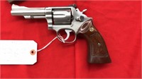 S&W mod 67 38 special stainless revolver