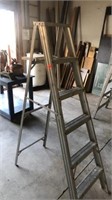 5’ Tall Aluminum Step Ladder