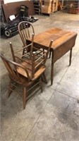 Drop Leaf Table + 3-chairs