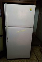 Magic Chef Frost Free Refrigerator