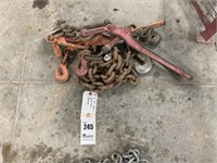 5' 1/2" Chain with one hook, 3 Boomers