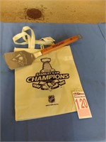 Pittsburgh Penguins Spatula & Reusable Bag