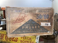 Santa Clara prunes Wooden box