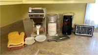 Small Appliances & More on Counter