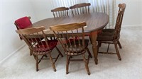 Dining Room Table 60x42x29 & 6 Chairs VA House w/