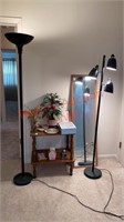 End Table & Contents, 3 Floor Lamps, Mirror, &