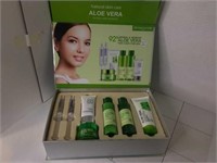 Aloe vera refresh& moisturize natural skincare kit