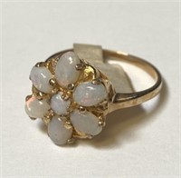 10K GOLD WITH OPAL LADIES RING