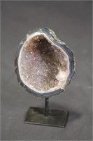 AGATE GEODE ON STAND