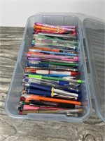 Large Assortment of Gel Pens and More, Nice