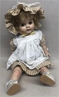 20" Composition Mama Brown Eyes Doll